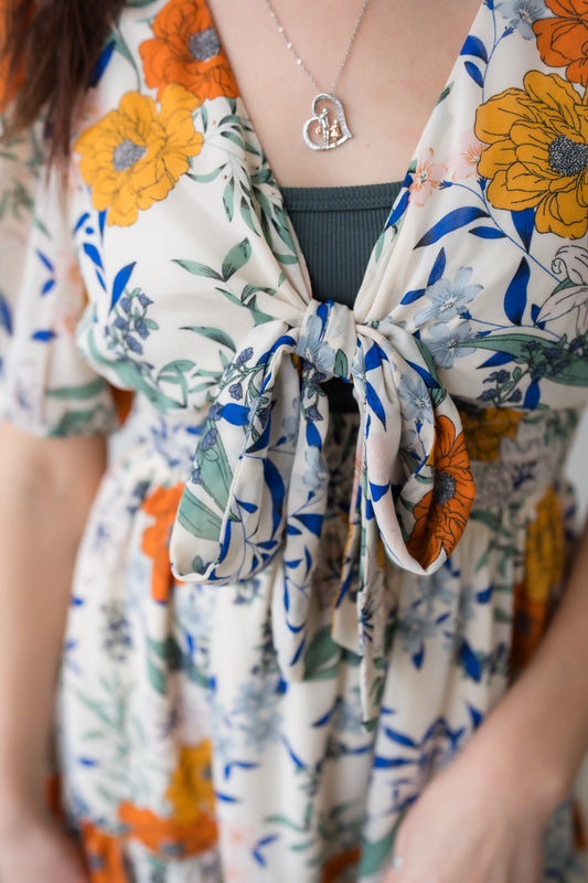 Front Tie Knot Short Sleeve Dress