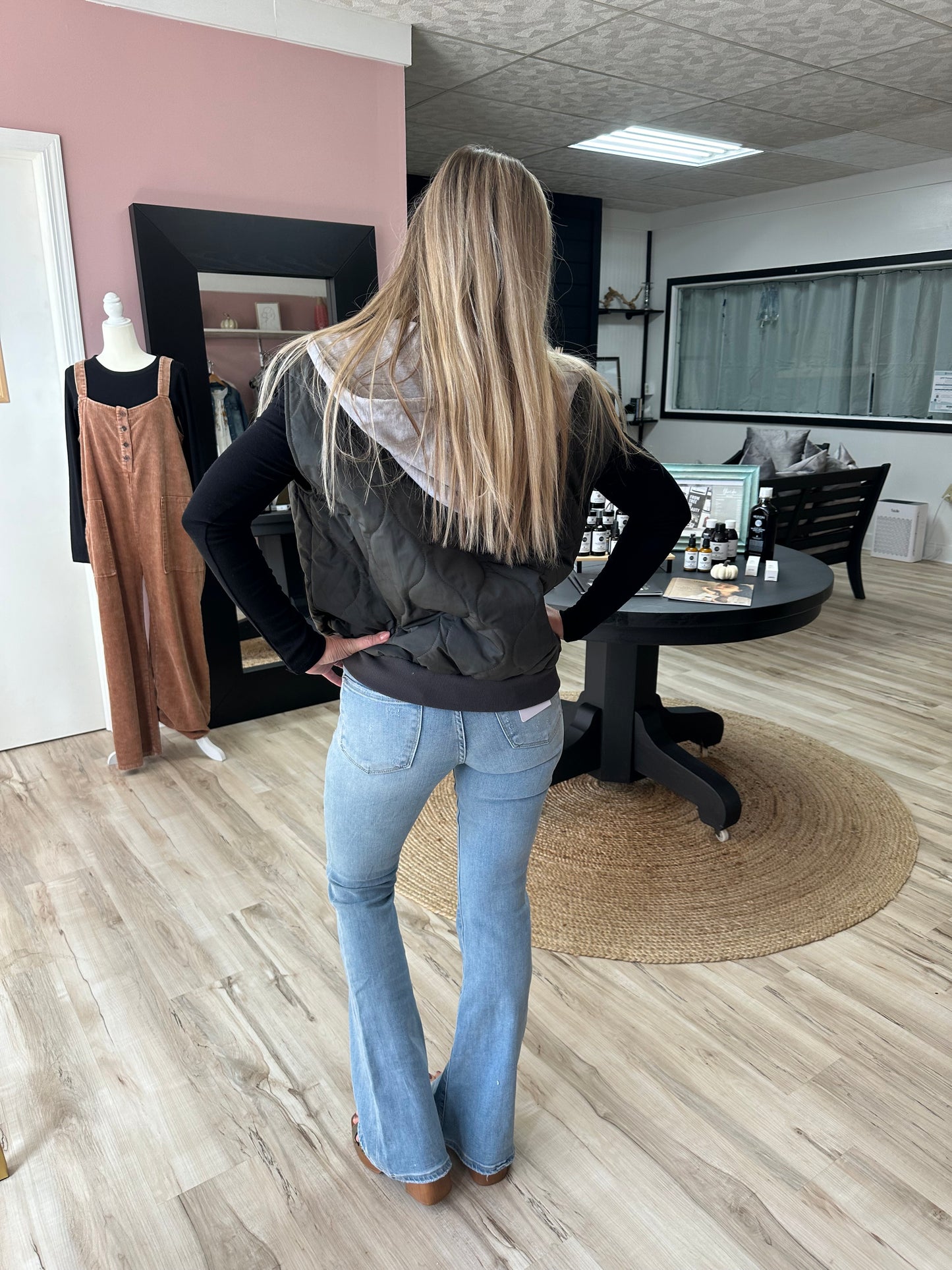 QUILTED PUFFER VEST