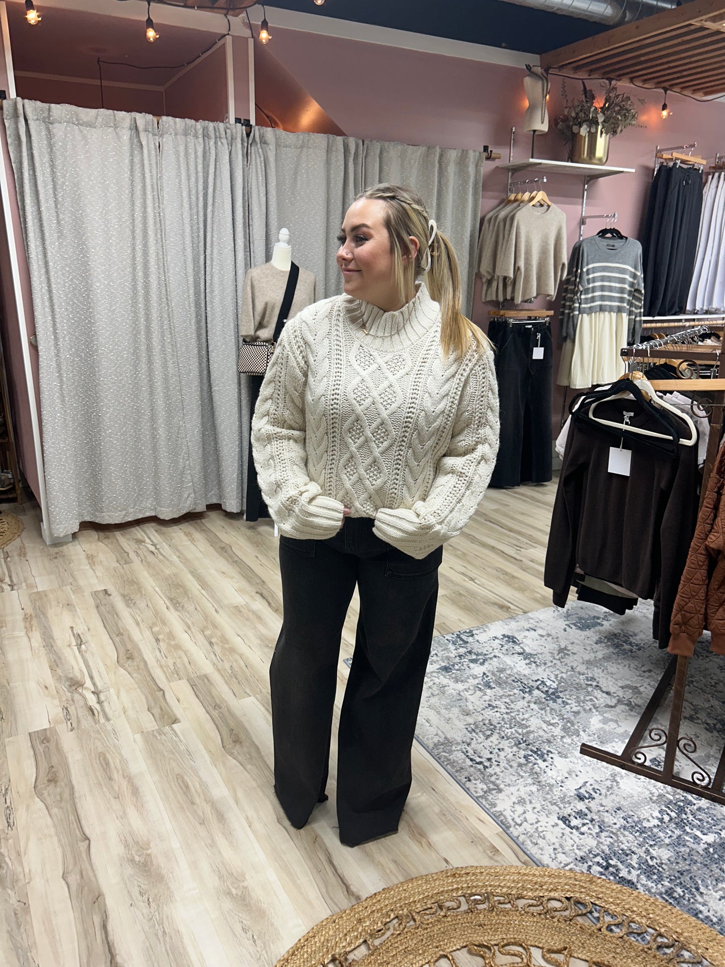 7 Diamonds - Timeless Chunky Knit Sweater - Mock Neck