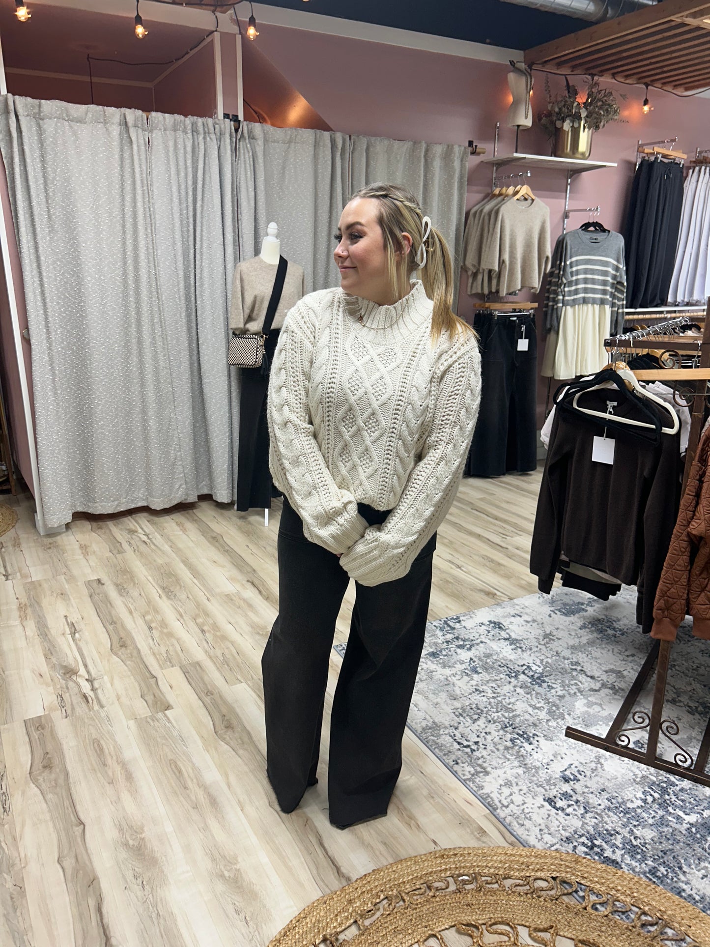 7 Diamonds - Timeless Chunky Knit Sweater - Mock Neck