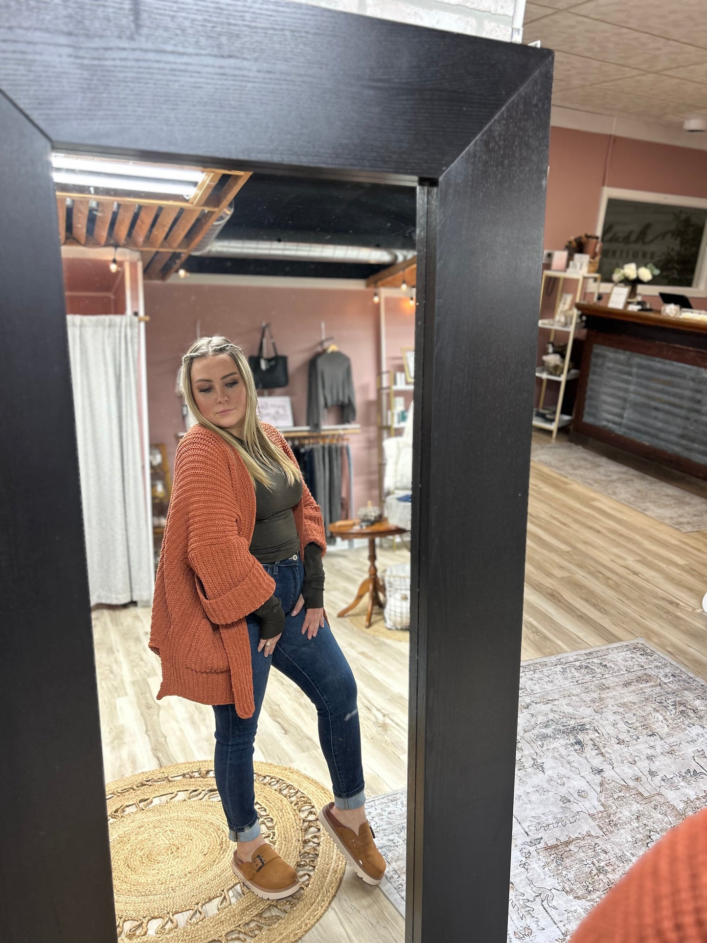 Vervet Classic Skinny Jeans